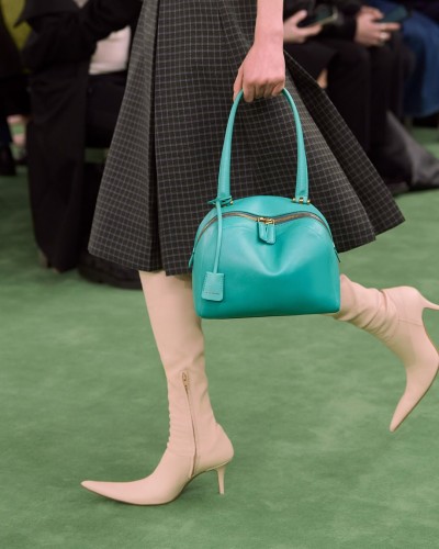 Acne Studios Fall Winter 2026 - Stills, Retouche photo créative mode luxe - 5 - © SHERIFF • PROJECTS