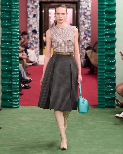 Acne Studios Fall Winter 2026 - Stills, Retouche photo créative mode luxe - 8 - © SHERIFF • PROJECTS