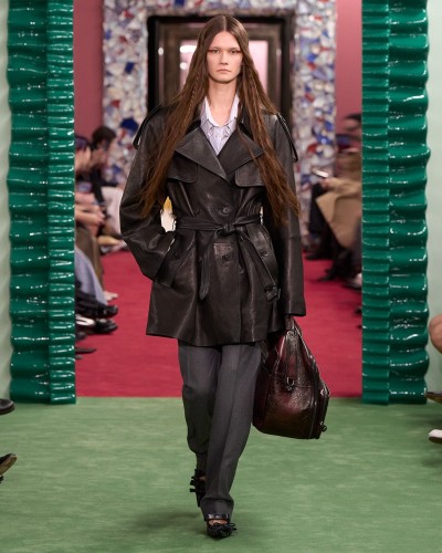 Acne Studios Fall Winter 2026 - Stills, Retouche photo créative mode luxe - 4 - © SHERIFF • PROJECTS