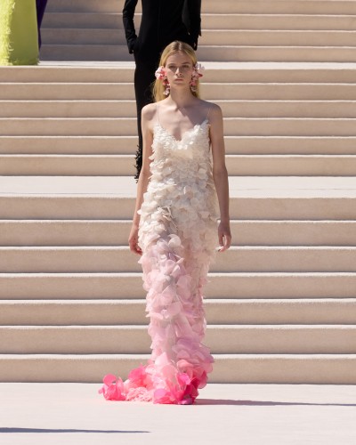 Balenciaga 55th Couture Collection - Stills, Retouche photo créative mode luxe - 25 - © SHERIFF • PROJECTS