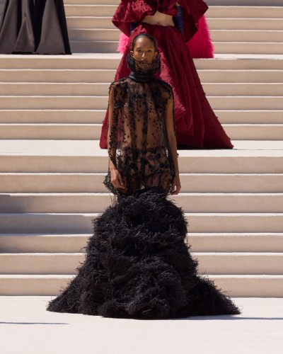 Balenciaga 55th Couture Collection - Stills, Retouche photo créative mode luxe - 43 - © SHERIFF • PROJECTS
