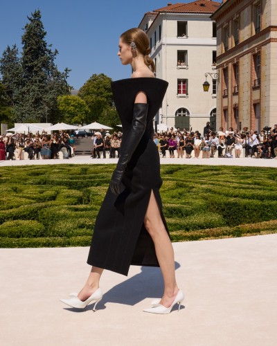 Balenciaga 55th Couture Collection - Stills, Retouche photo créative mode luxe - 12 - © SHERIFF • PROJECTS