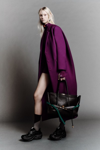 Balenciaga Autumn 26 - Stills, Retouche photo créative mode luxe - 54 - © SHERIFF • PROJECTS