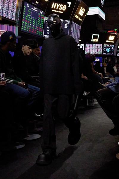 Balenciaga - NYC Show Spring 23 - © SHERIFF • PROJECTS