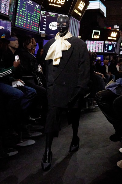 Balenciaga - NYC Show Spring 23 - © SHERIFF • PROJECTS