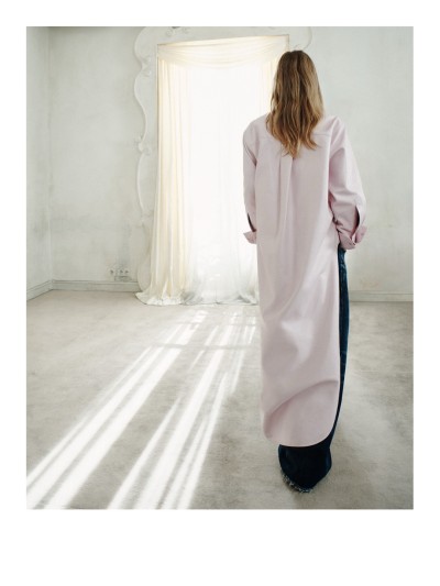 Balenciaga Spring 27 - Stills, Retouche photo créative mode luxe - 43 - © SHERIFF • PROJECTS