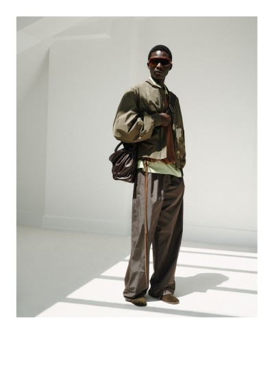 Balenciaga Spring 27 - Stills, Retouche photo créative mode luxe - 51 - © SHERIFF • PROJECTS