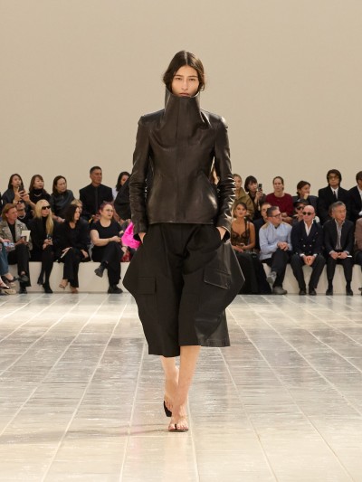Balenciaga Summer 27 - Stills, Retouche photo créative mode luxe - 28 - © SHERIFF • PROJECTS