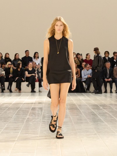 Balenciaga Summer 27 - Stills, Retouche photo créative mode luxe - 25 - © SHERIFF • PROJECTS