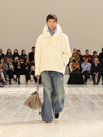 Balenciaga Summer 27 - Stills, Retouche photo créative mode luxe - 42 - © SHERIFF • PROJECTS