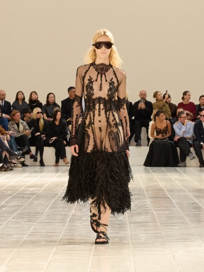 Balenciaga Summer 27 - Stills, Retouche photo créative mode luxe - 62 - © SHERIFF • PROJECTS