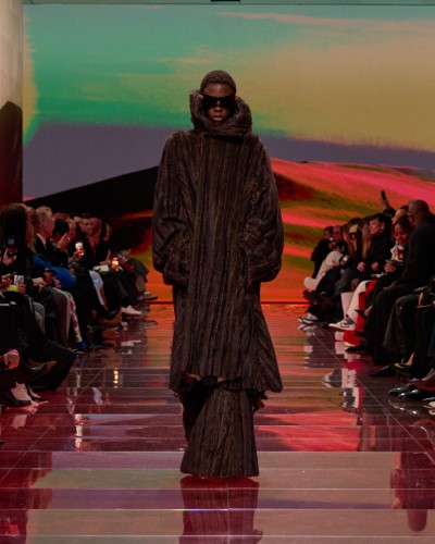 Balenciaga Winter 24 - © SHERIFF • PROJECTS
