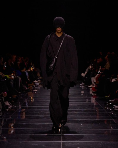 Balenciaga Winter 24 - © SHERIFF • PROJECTS