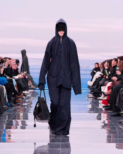 Balenciaga Winter 24 - © SHERIFF • PROJECTS