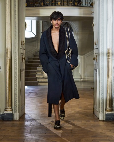 Dior Men’s Summer 2027 - Stills, Retouche photo créative mode luxe - 21 - © SHERIFF • PROJECTS