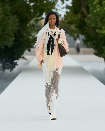 Dior Summer 2027 - Stills, Retouche photo créative mode luxe - 34 - © SHERIFF • PROJECTS