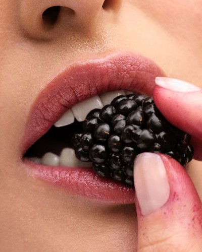 Glossier - © SHERIFF • PROJECTS