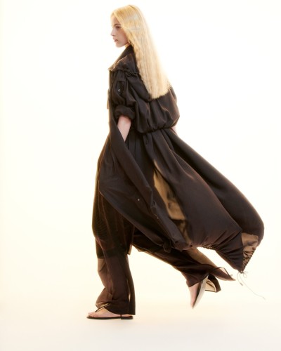 Hermès Spring-Summer 2027 - Stills, Retouche photo créative mode luxe - 1 - © SHERIFF • PROJECTS
