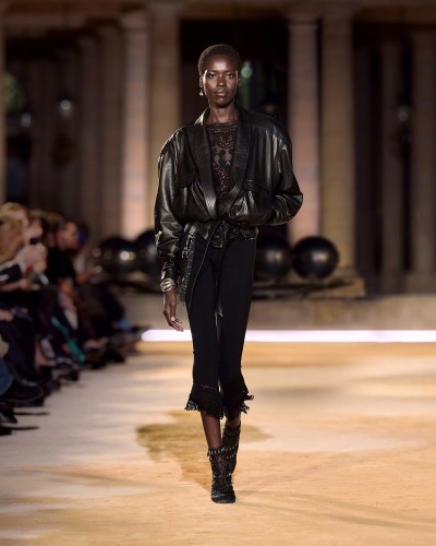 Isabel Marant Summer 2027 - Stills, Retouche photo créative mode luxe - 3 - © SHERIFF • PROJECTS