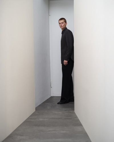 Jil Sander Fall/Winter 2026 - Stills, Retouche photo créative mode luxe - 7 - © SHERIFF • PROJECTS
