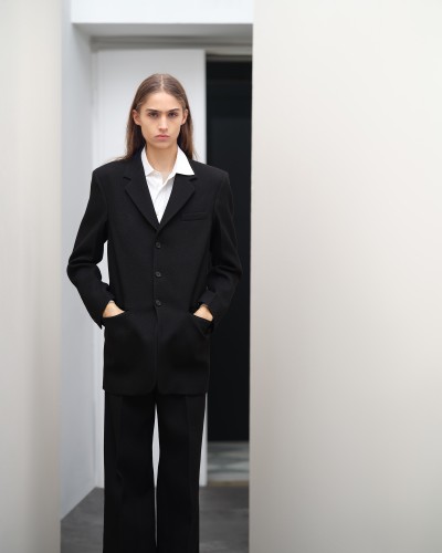 Jil Sander Fall/Winter 2026 - Stills, Retouche photo créative mode luxe - 11 - © SHERIFF • PROJECTS