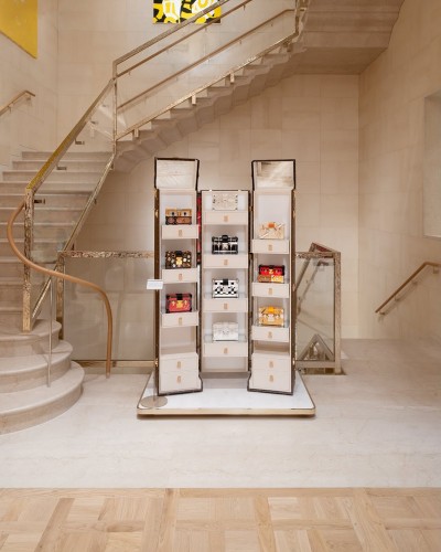 Louis Vuitton Via Montenapoleone Milan - © SHERIFF • PROJECTS