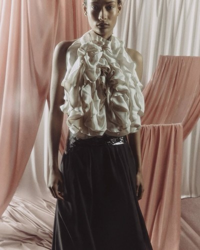 Maison Margiela Spring Summer 2026 - Mélanie + Ramon - Stills, Retouche photo créative mode luxe - 5 - © SHERIFF • PROJECTS