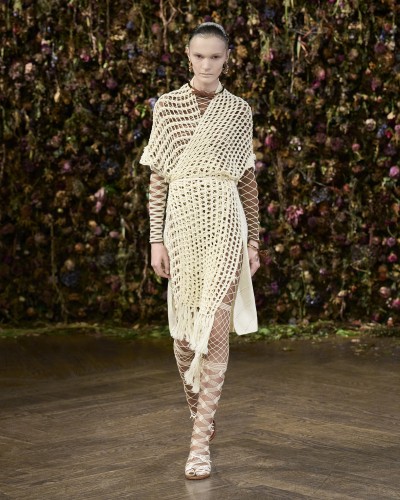 Maison Margiela Spring-Summer 2027 - Stills, Retouche photo créative mode luxe - 34 - © SHERIFF • PROJECTS