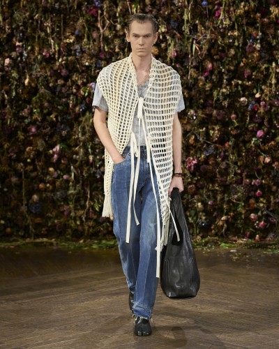 Maison Margiela Spring-Summer 2027 - Stills, Retouche photo créative mode luxe - 33 - © SHERIFF • PROJECTS