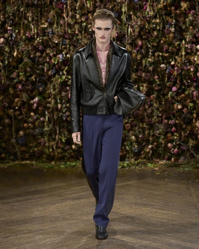 Maison Margiela Spring-Summer 2027 - Stills, Retouche photo créative mode luxe - 25 - © SHERIFF • PROJECTS