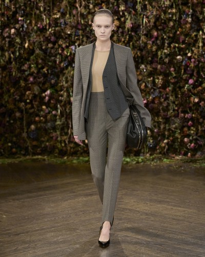 Maison Margiela Spring-Summer 2027 - Stills, Retouche photo créative mode luxe - 18 - © SHERIFF • PROJECTS