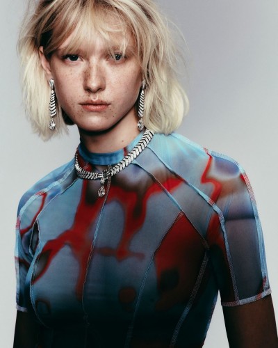 Marie-Claire - © SHERIFF • PROJECTS