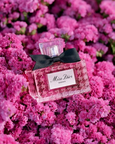 Miss Dior Essence - © SHERIFF • PROJECTS