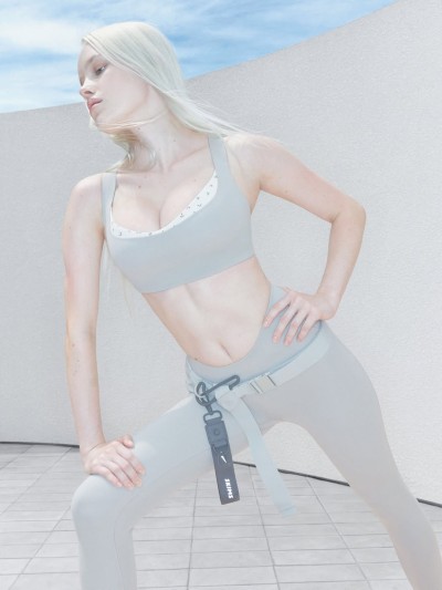 Nike Women x Skims - Annemarie Kuus - Stills, Retouche photo créative mode luxe - 1 - © SHERIFF • PROJECTS
