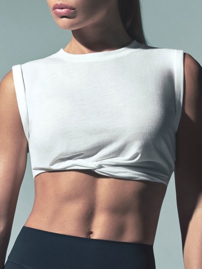Nike Women x Skims - Mélanie + Ramon - Stills, Retouche photo créative mode luxe - 9 - © SHERIFF • PROJECTS