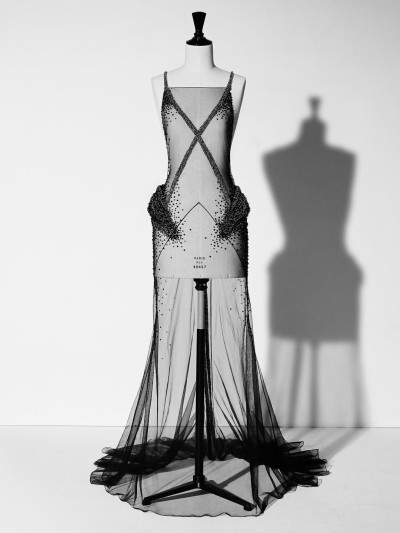 Revolve Los Angeles - Stills, Retouche photo créative mode luxe - 4 - © SHERIFF • PROJECTS