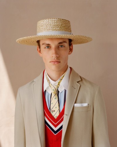Thom Browne Men’s Spring 2027 - Stills, Retouche photo créative mode luxe - 11 - © SHERIFF • PROJECTS