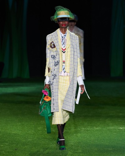Thom Browne Women’s Spring 2027 - Stills, Retouche photo créative mode luxe - 18 - © SHERIFF • PROJECTS