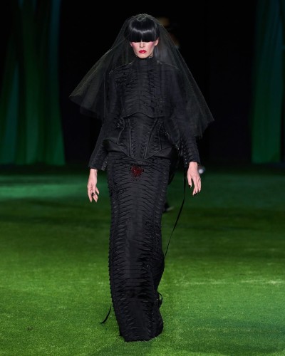 Thom Browne Women’s Spring 2027 - Stills, Retouche photo créative mode luxe - 14 - © SHERIFF • PROJECTS
