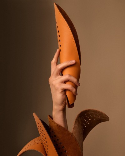 Tod’s - Théo de Gueltzl - Stills, Retouche photo créative mode luxe - 5 - © SHERIFF • PROJECTS